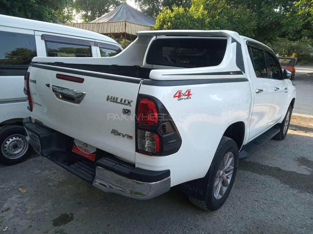 Toyota Hilux 2018 for Sale in Islamabad Toyota Hilux 2018 for Sale in Islamabad Image-5
