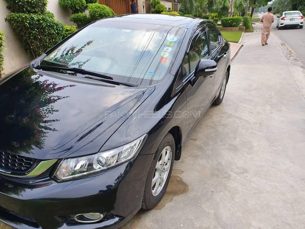 Honda Civic 2015 for Sale in Lahore Honda Civic 2015 for Sale in Lahore Image-10