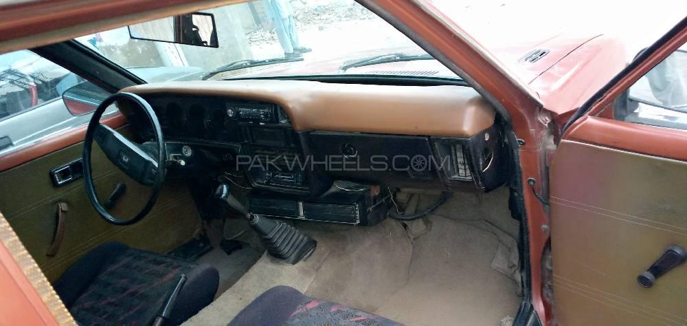 Toyota Corolla 1975 for Sale in Multan Toyota Corolla 1975 for Sale in Multan Image-5