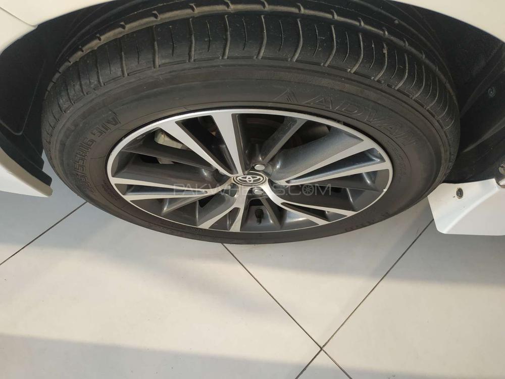 Toyota Corolla 2019 for Sale in Peshawar Toyota Corolla 2019 for Sale in Peshawar Image-6