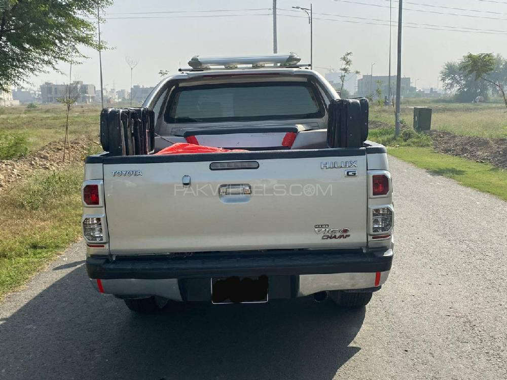 Toyota Hilux 2012 for Sale in Multan Toyota Hilux 2012 for Sale in Multan Image-2