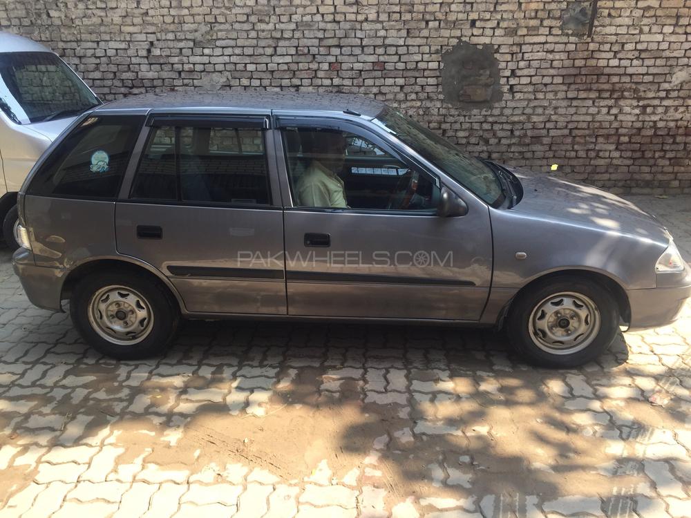 Suzuki Cultus 2015 for Sale in Sialkot Suzuki Cultus 2015 for Sale in Sialkot Image-3