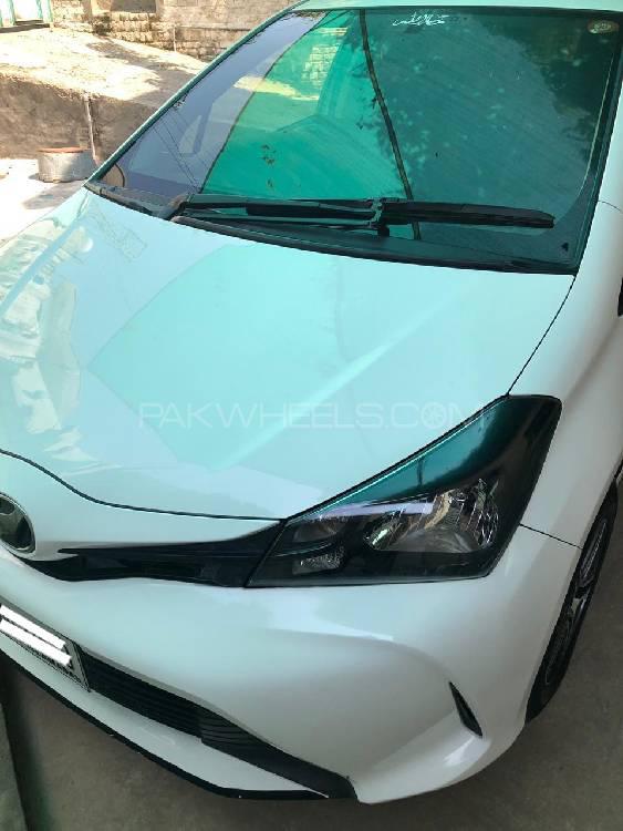 Toyota Vitz 2014 for Sale in Mirpur A.K. Image-1