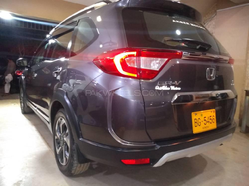 Honda BR-V 2017 for Sale in Karachi Honda BR-V 2017 for Sale in Karachi Image-12