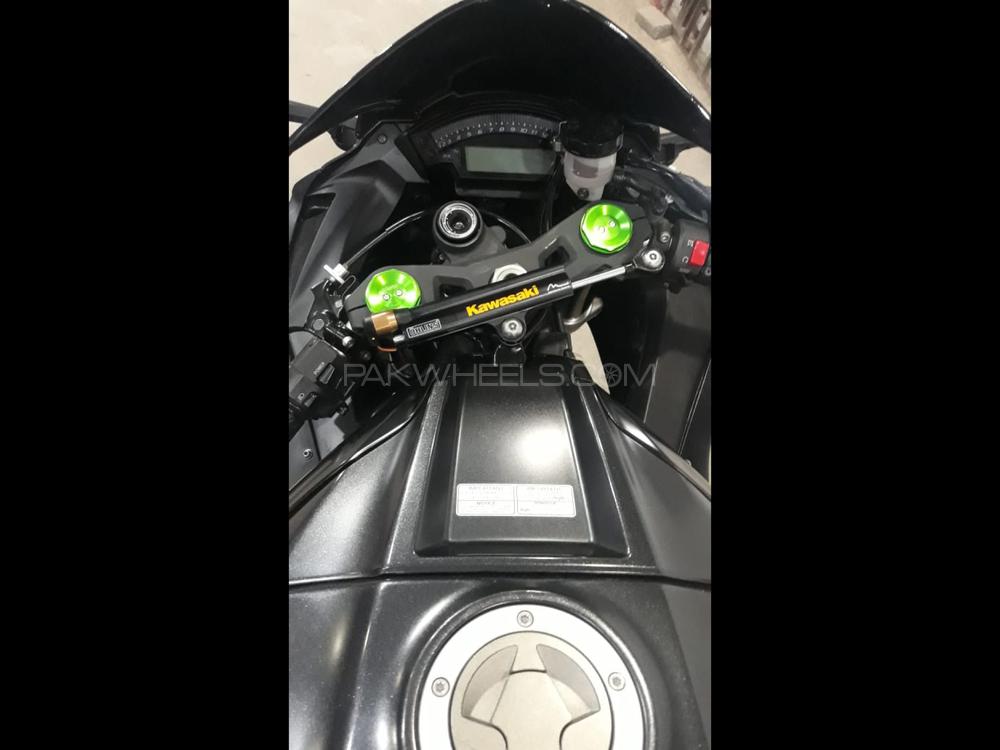 کاواساکی Ninja ZX-10R 2015 for Sale کاواساکی Ninja ZX-10R 2015 for Sale Image-4