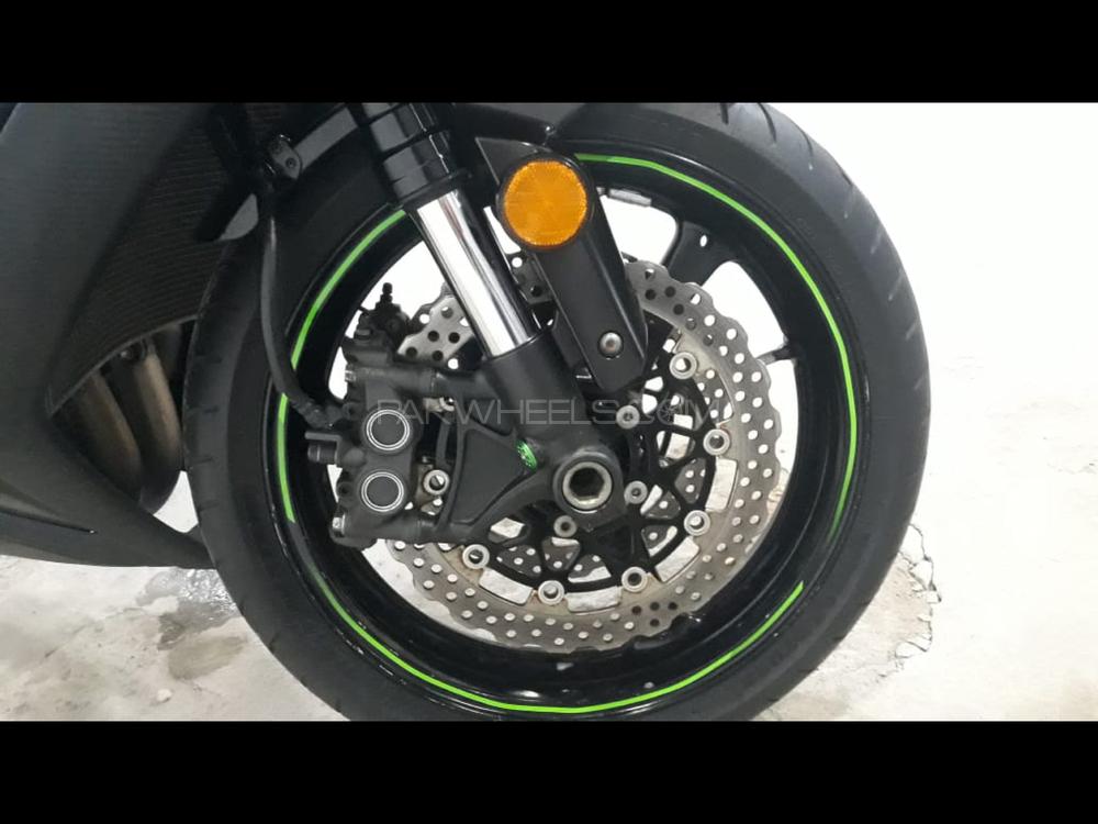 کاواساکی Ninja ZX-10R 2015 for Sale کاواساکی Ninja ZX-10R 2015 for Sale Image-7
