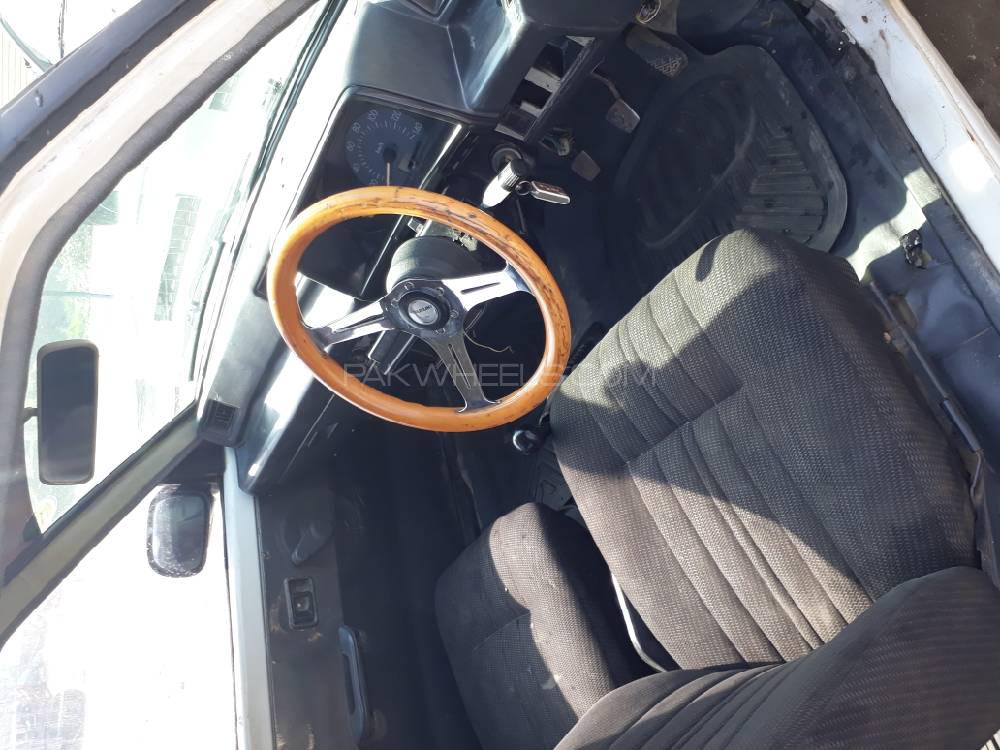 Daihatsu Charade 1986 for Sale in Gujranwala Daihatsu Charade 1986 for Sale in Gujranwala Image-2