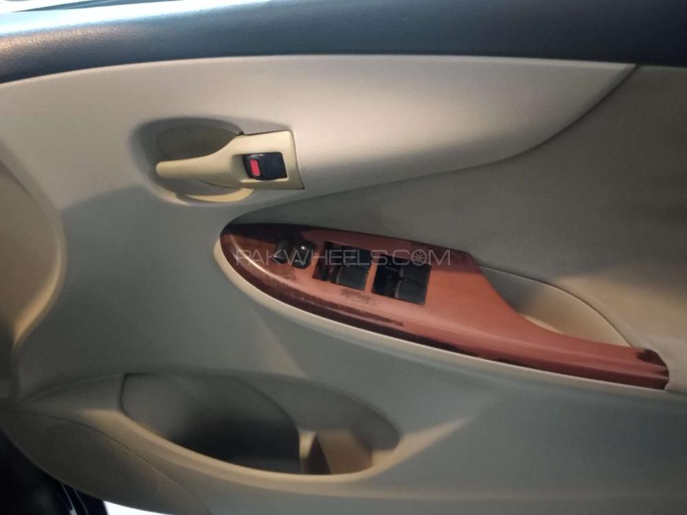 Toyota Corolla 2014 for Sale in Lahore Toyota Corolla 2014 for Sale in Lahore Image-6