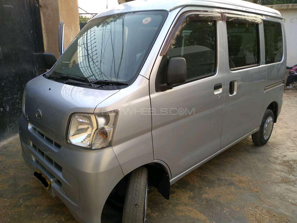 ڈائیہاتسو ہائی جیٹ 2013 for Sale in کراچی ڈائیہاتسو ہائی جیٹ 2013 for Sale in کراچی Image-2