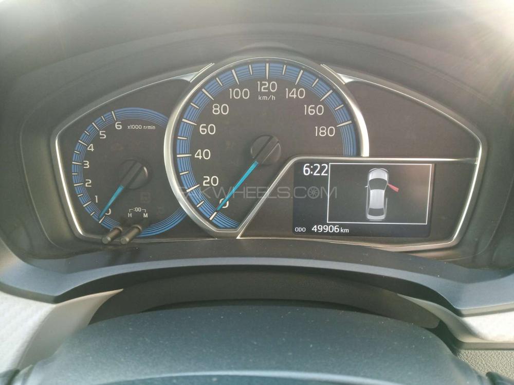 Toyota Corolla Axio 2014 for Sale in Islamabad Toyota Corolla Axio 2014 for Sale in Islamabad Image-11