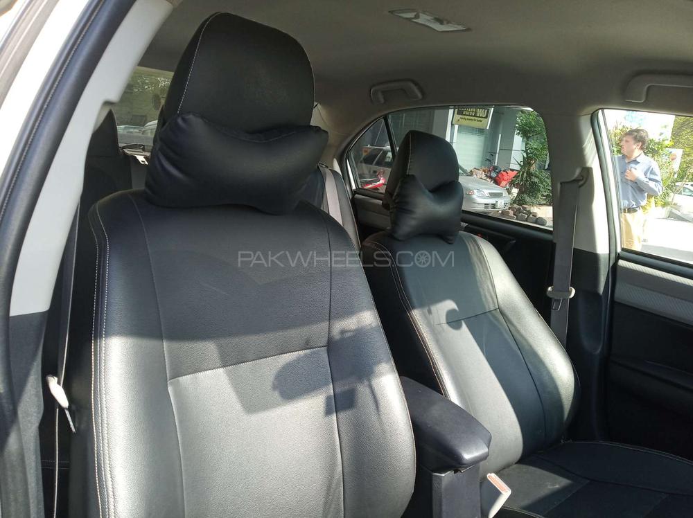 Toyota Corolla Axio 2014 for Sale in Islamabad Toyota Corolla Axio 2014 for Sale in Islamabad Image-12