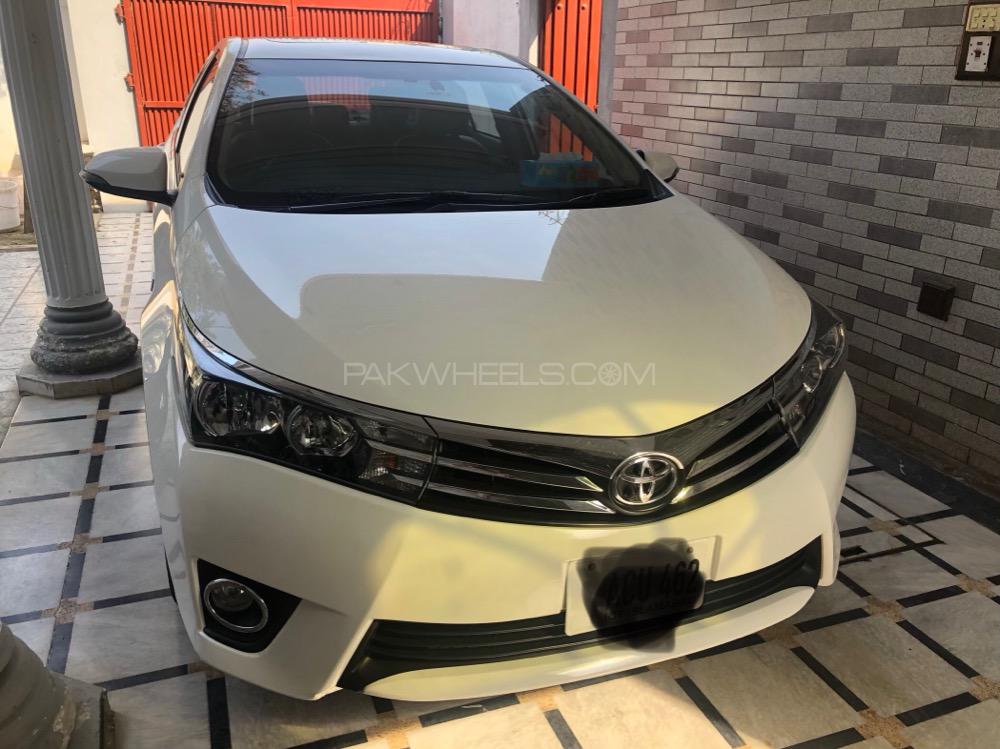 Toyota Corolla 2017 for Sale in Mardan Image-1