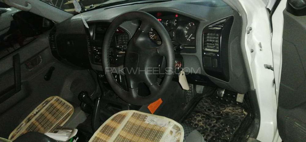 Mitsubishi Pajero 2005 for Sale in Rawalpindi Mitsubishi Pajero 2005 for Sale in Rawalpindi Image-7