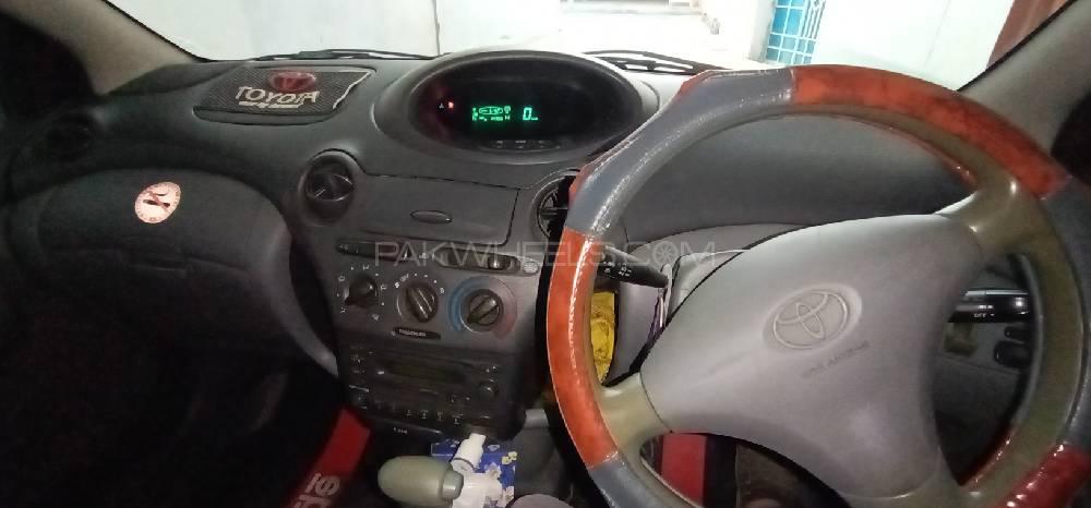 Toyota Vitz 2000 for Sale in Mardan Toyota Vitz 2000 for Sale in Mardan Image-18