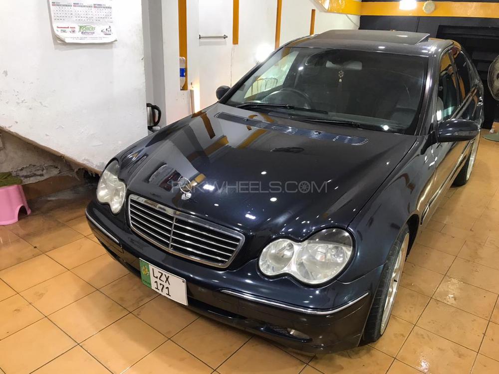 مرسڈیز بینز سی کلاس 2003 for Sale in فیصل آباد مرسڈیز بینز سی کلاس 2003 for Sale in فیصل آباد Image-13