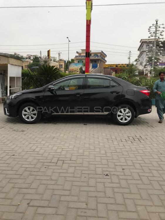 Toyota Corolla 2015 for Sale in Rawalpindi Toyota Corolla 2015 for Sale in Rawalpindi Image-2