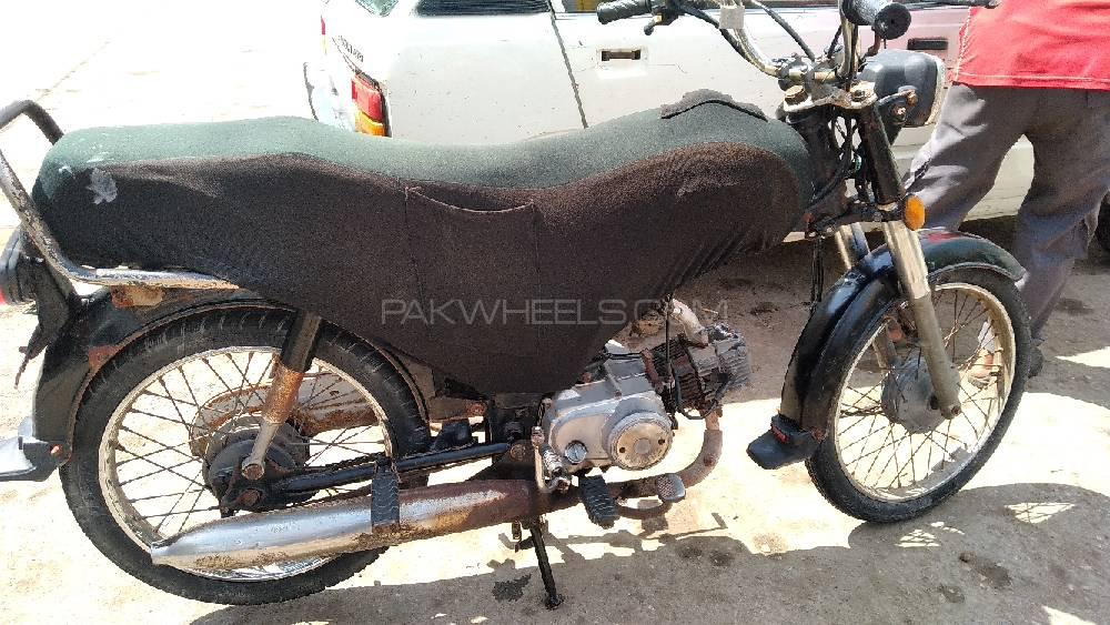 Unique UD 70 2012 for Sale Unique UD 70 2012 for Sale Image-6