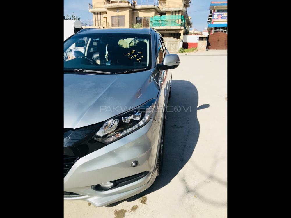 Honda Vezel 2015 for Sale in Abbottabad Honda Vezel 2015 for Sale in Abbottabad Image-10