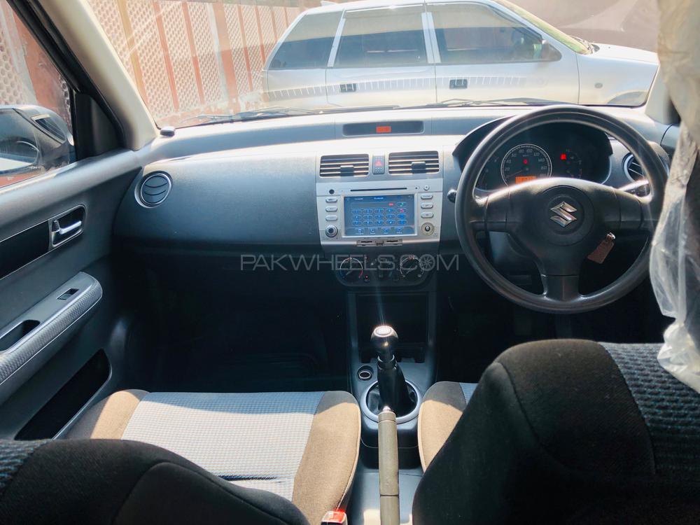 Suzuki Swift 2016 for Sale in Sialkot Suzuki Swift 2016 for Sale in Sialkot Image-8
