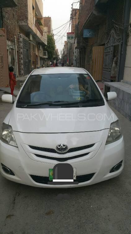 Toyota Belta 2011 for Sale in Faisalabad Image-1