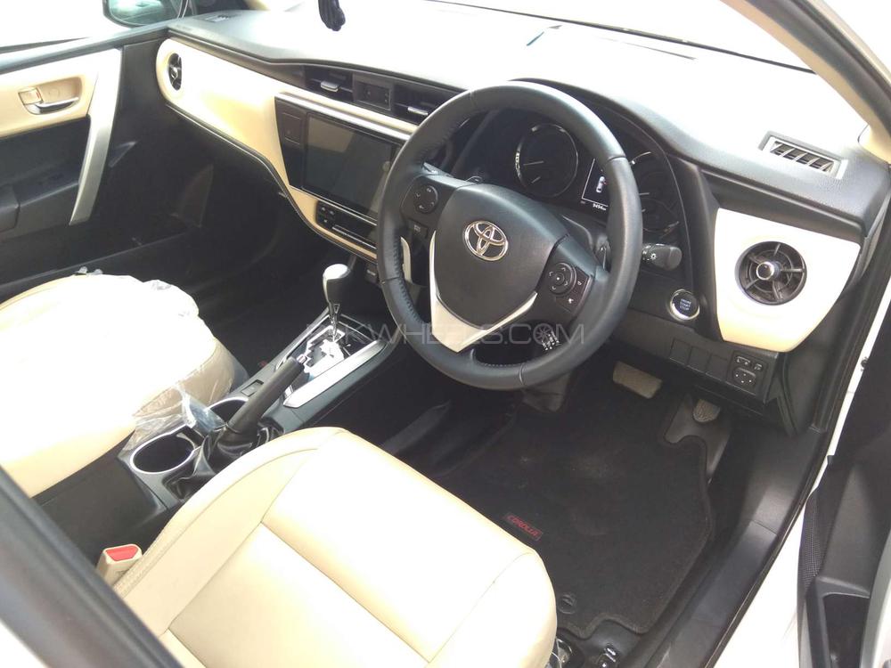 Toyota Corolla 2018 for Sale in Lahore Toyota Corolla 2018 for Sale in Lahore Image-5
