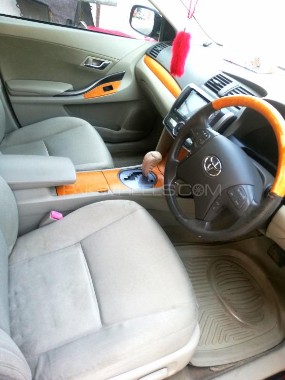 Toyota Premio 2007 for Sale in Peshawar Toyota Premio 2007 for Sale in Peshawar Image-9