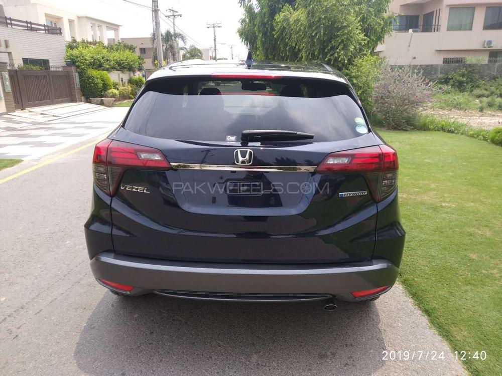 Honda Vezel 2018 for Sale in Islamabad Honda Vezel 2018 for Sale in Islamabad Image-6