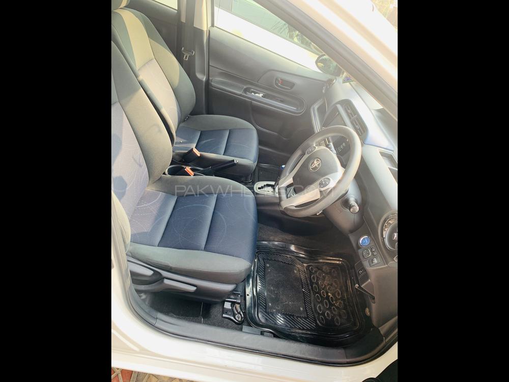 Toyota Aqua 2015 for Sale in Lahore Toyota Aqua 2015 for Sale in Lahore Image-11