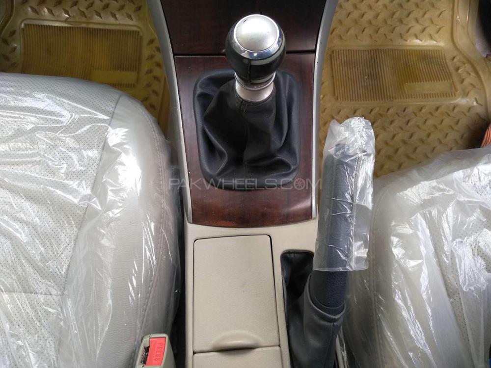 Toyota Corolla 2013 for Sale in Karachi Toyota Corolla 2013 for Sale in Karachi Image-6