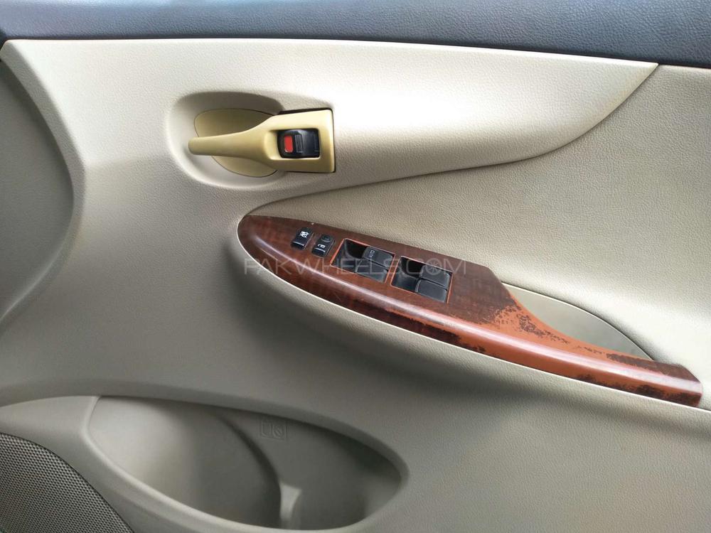 Toyota Corolla 2013 for Sale in Karachi Toyota Corolla 2013 for Sale in Karachi Image-9