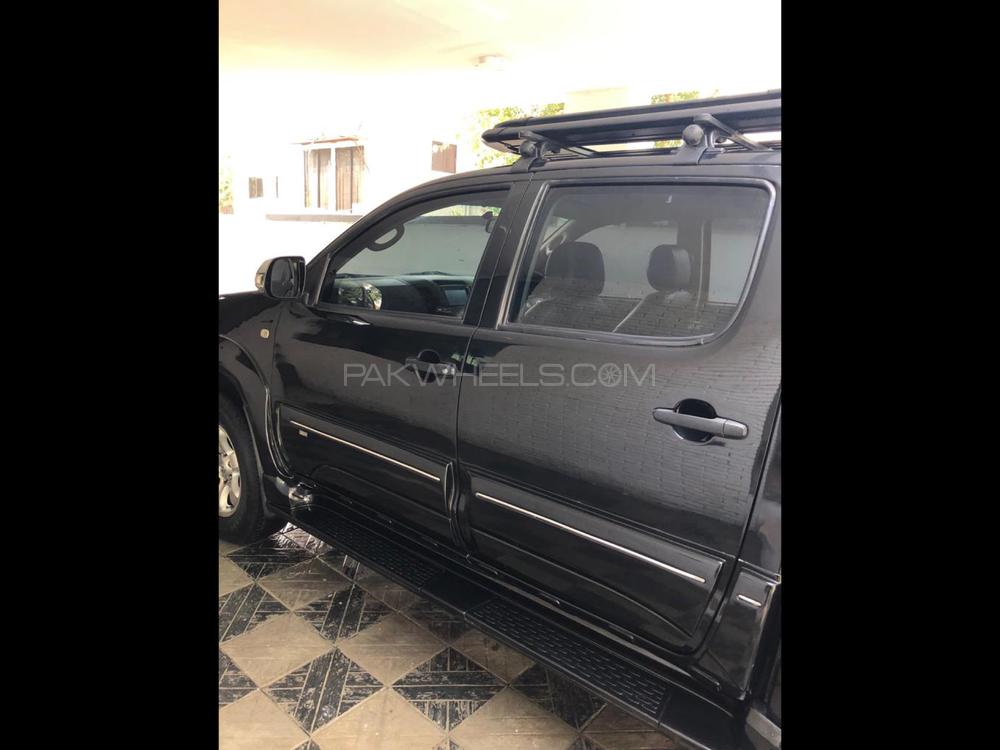 Toyota Hilux 2005 for Sale in Islamabad Toyota Hilux 2005 for Sale in Islamabad Image-6