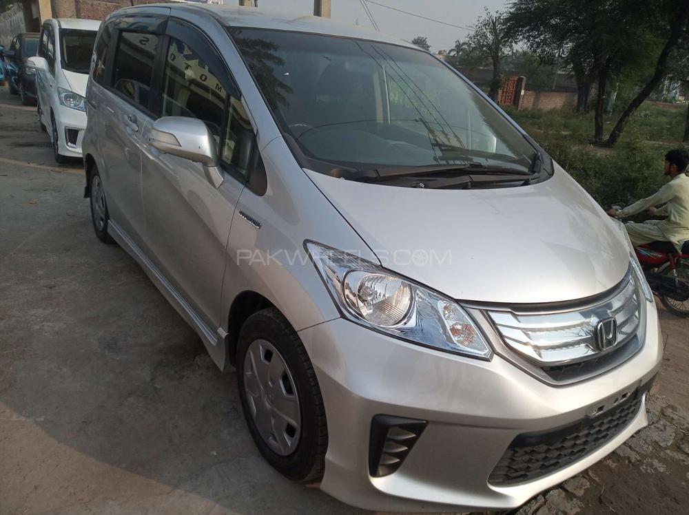 ہونڈا فریڈ 2014 for Sale in گجرانوالہ ہونڈا فریڈ 2014 for Sale in گجرانوالہ Image-2