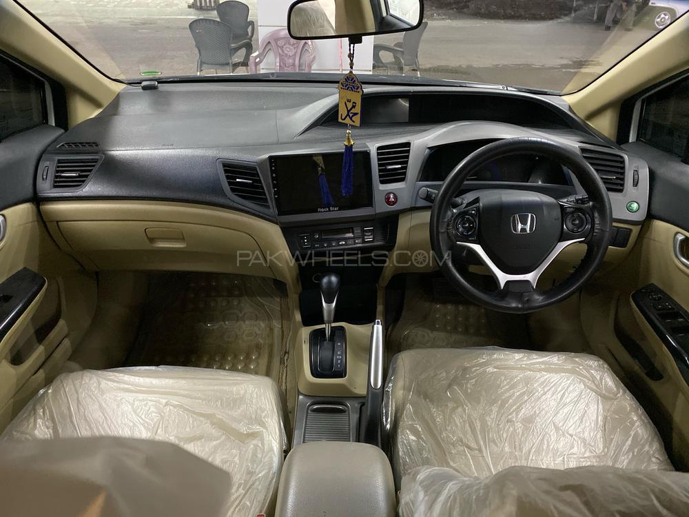 Honda Civic 2014 for Sale in Peshawar Honda Civic 2014 for Sale in Peshawar Image-8