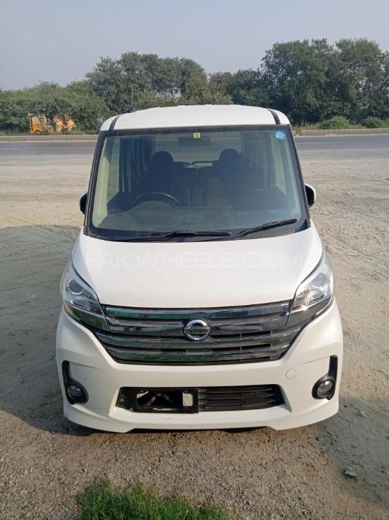 Nissan Dayz Highway Star 2014 for Sale in Nowshera cantt Image-1