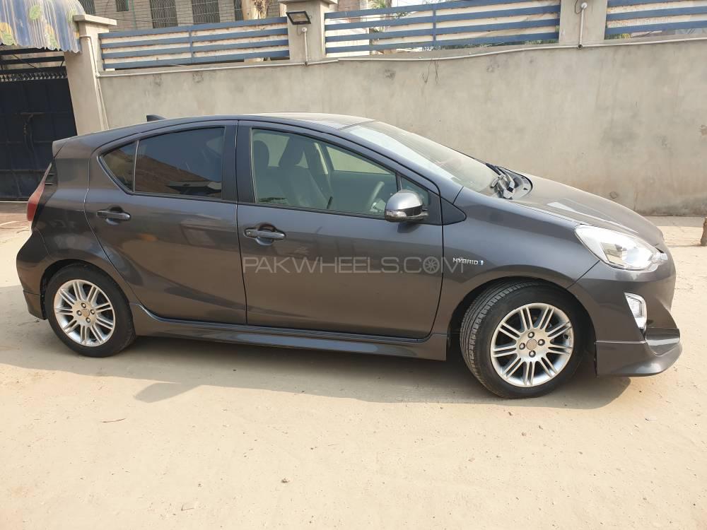 Toyota Aqua 2016 for Sale in Okara Toyota Aqua 2016 for Sale in Okara Image-3