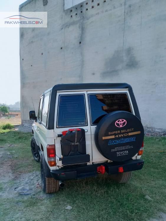 Toyota Land Cruiser 1989 for Sale in Islamabad Toyota Land Cruiser 1989 for Sale in Islamabad Image-3
