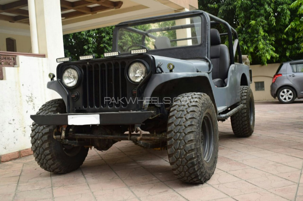 Willys M38 - 1952  Image-1