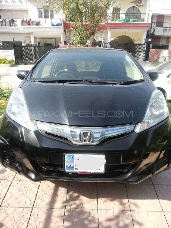 Honda Fit 2011 for Sale in Islamabad Image-1