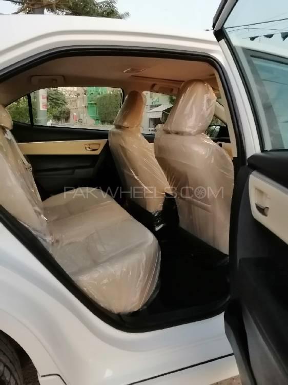 Toyota Corolla 2018 for Sale in Karachi Toyota Corolla 2018 for Sale in Karachi Image-10
