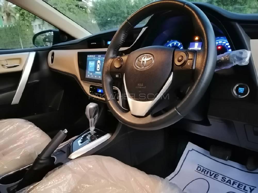 Toyota Corolla 2018 for Sale in Karachi Toyota Corolla 2018 for Sale in Karachi Image-14