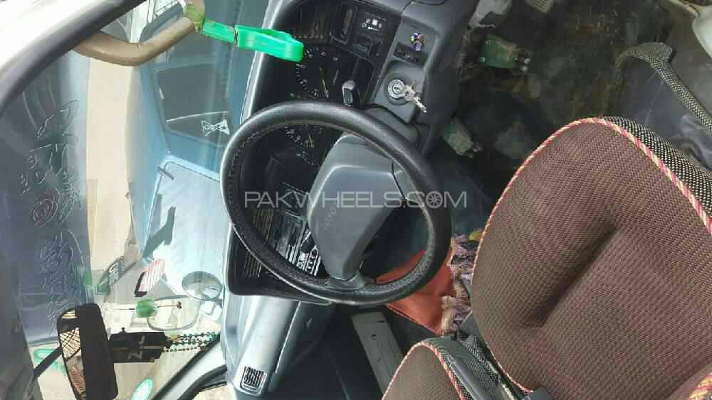 Toyota Hiace 1990 for Sale in Mardan Toyota Hiace 1990 for Sale in Mardan Image-5