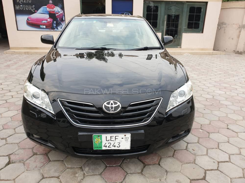 Toyota Camry 2007 for Sale in Lahore Image-1