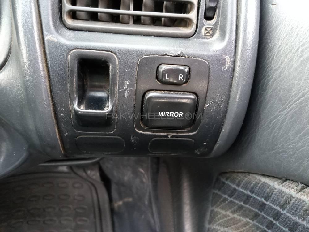 Toyota Corolla 2001 for Sale in Islamabad Toyota Corolla 2001 for Sale in Islamabad Image-11