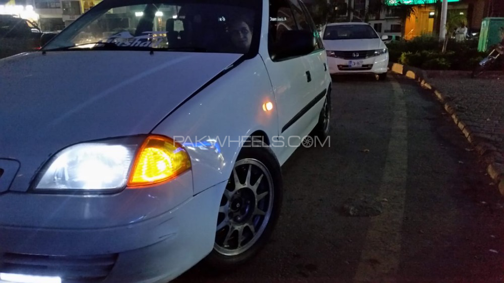 Suzuki Cultus - 2005  Suzuki Cultus - 2005  Image-3