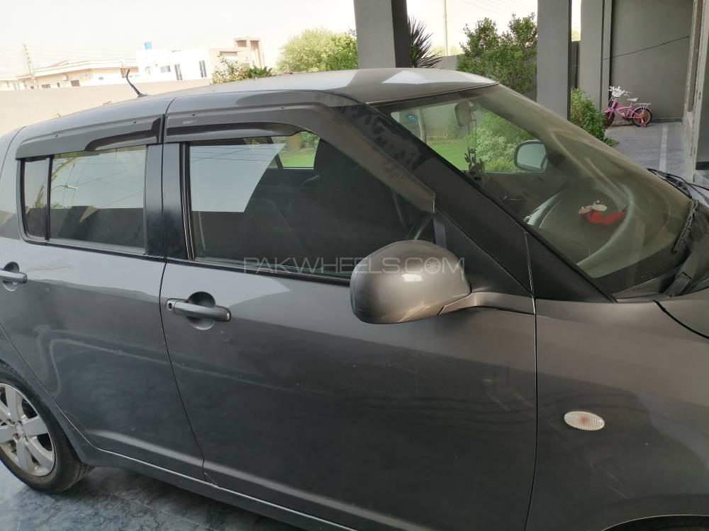 Suzuki Swift 2014 for Sale in Lahore Suzuki Swift 2014 for Sale in Lahore Image-3