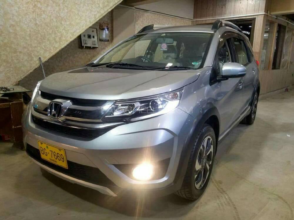 Honda BR-V 2018 for Sale in Karachi Honda BR-V 2018 for Sale in Karachi Image-3