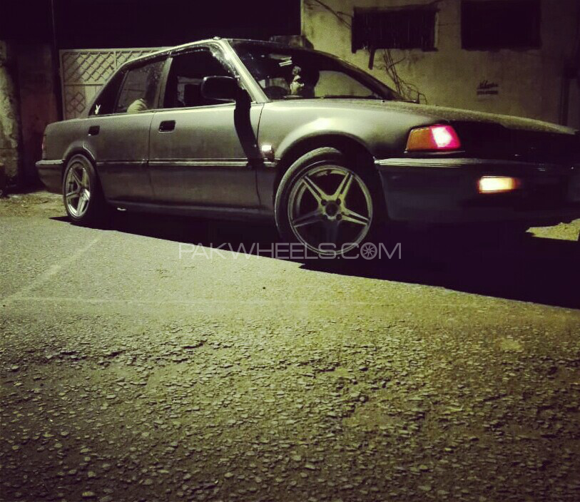 Honda Civic - 1990  Image-1