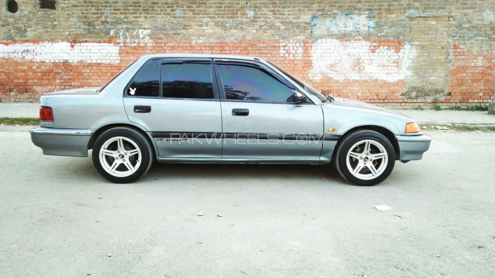 Honda Civic - 1990  Honda Civic - 1990  Image-3