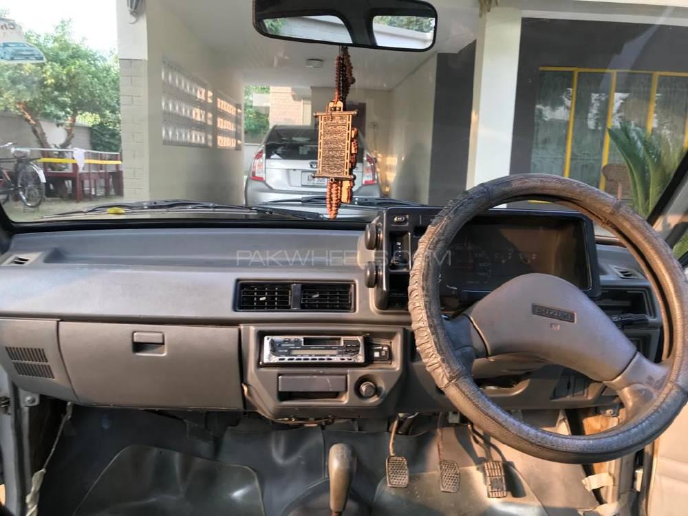 Suzuki Mehran 2005 for Sale in Lahore Suzuki Mehran 2005 for Sale in Lahore Image-5