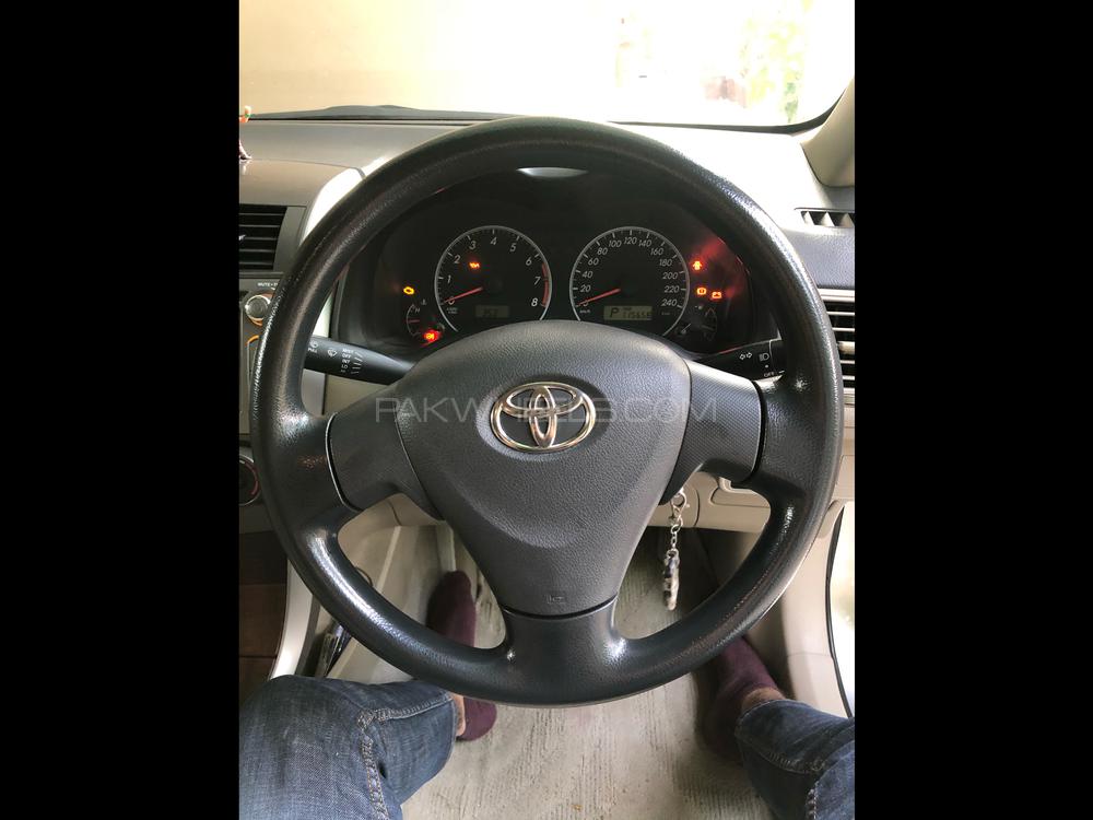 Toyota Corolla 2014 for Sale in Lahore Toyota Corolla 2014 for Sale in Lahore Image-5